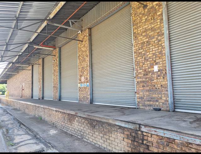 6,218M² WAREHOUSE TO LET IN ROCKY DRIFT
